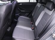 Volkswagen T-Roc 14