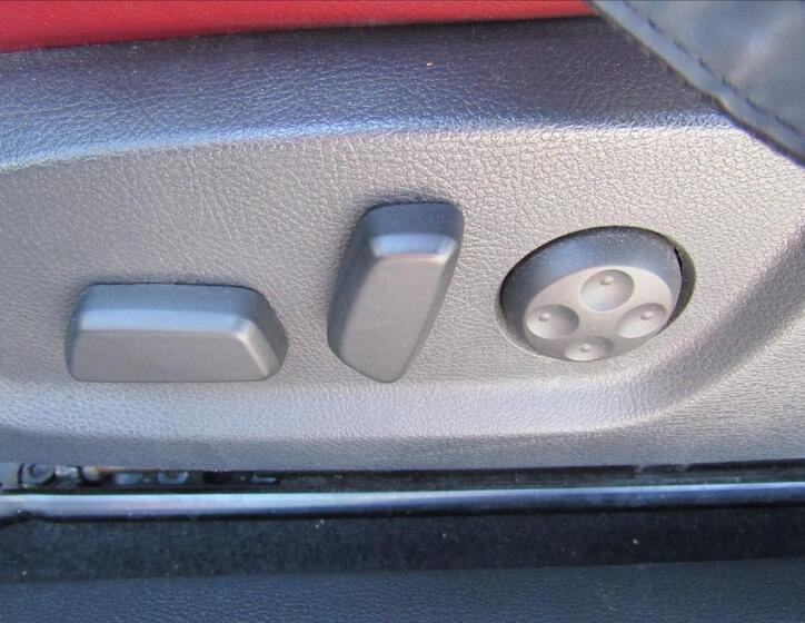 Volkswagen EOS 37