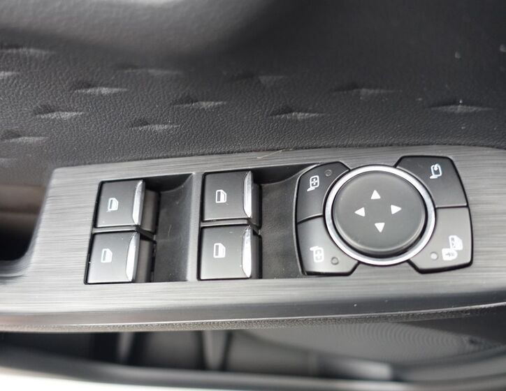 Ford Kuga 21