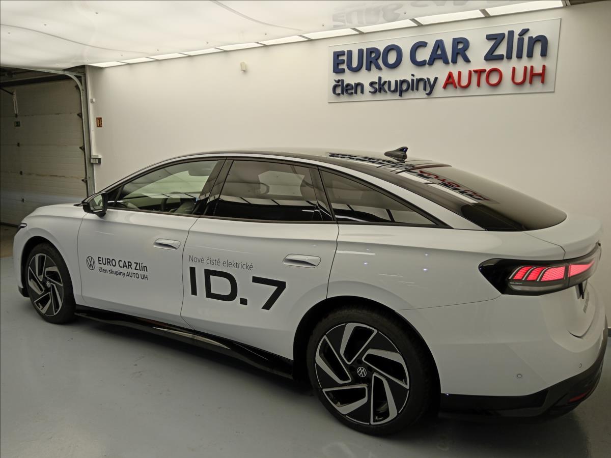 Volkswagen ID.7
