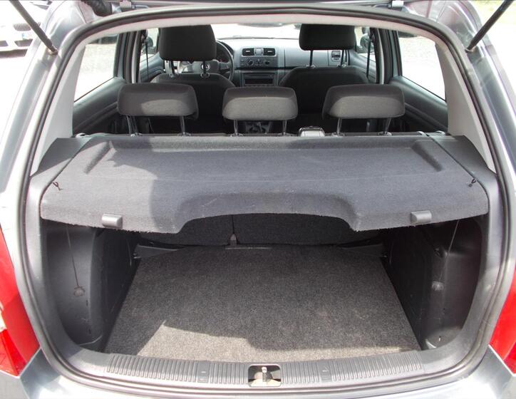 Škoda Fabia 13
