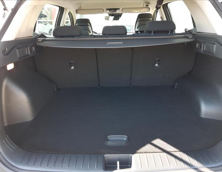 KIA Sportage 8