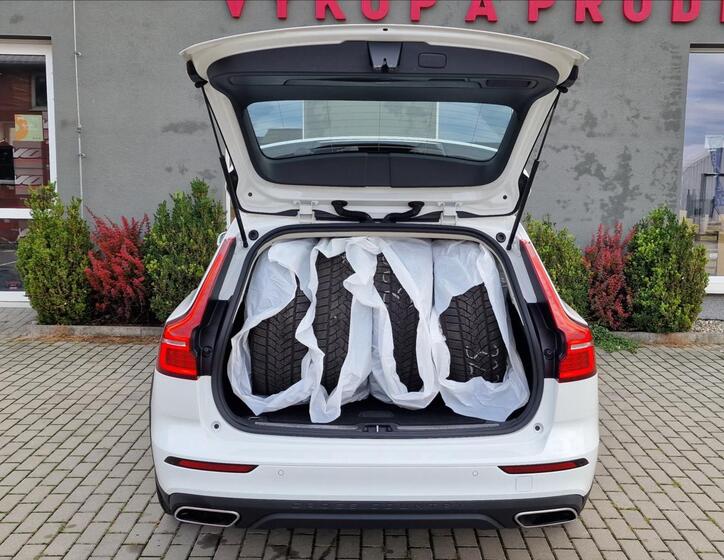 Volvo V60 39