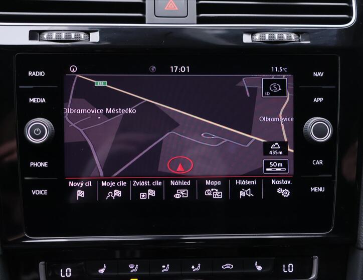 Volkswagen Golf 27