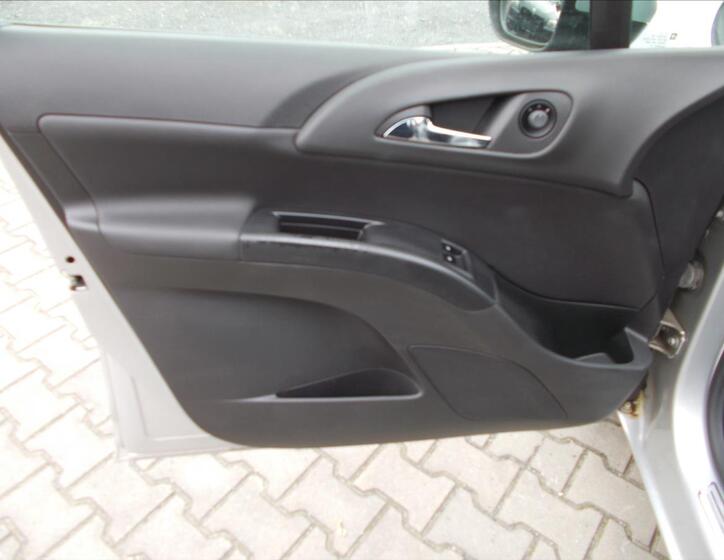Opel Meriva 23