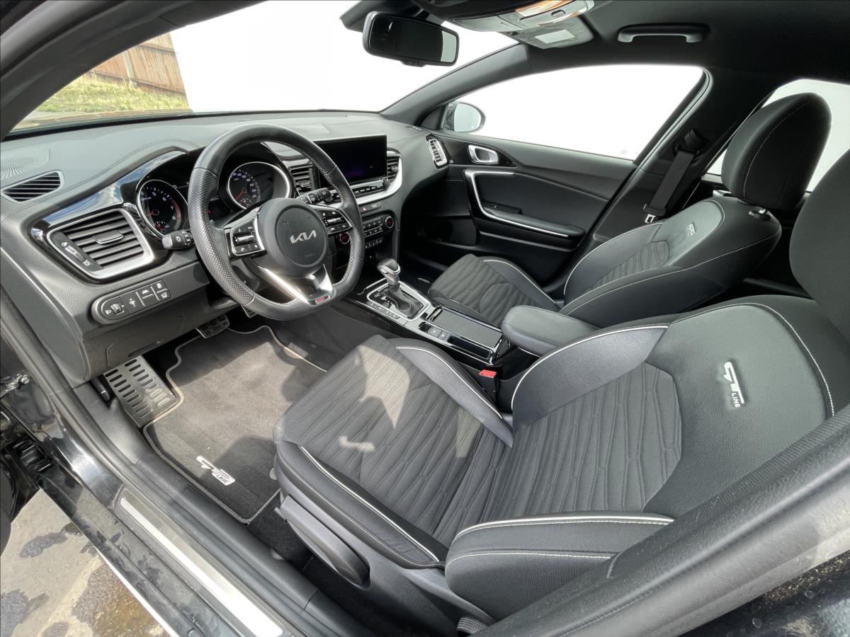 KIA ProCeed