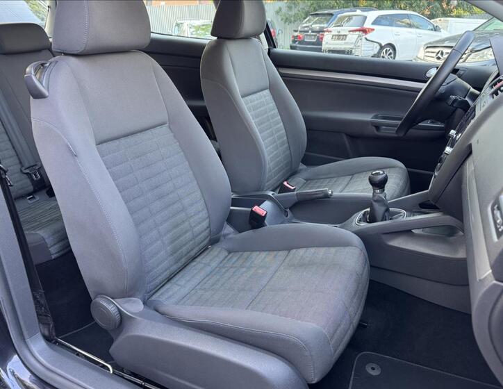 Volkswagen Golf 28