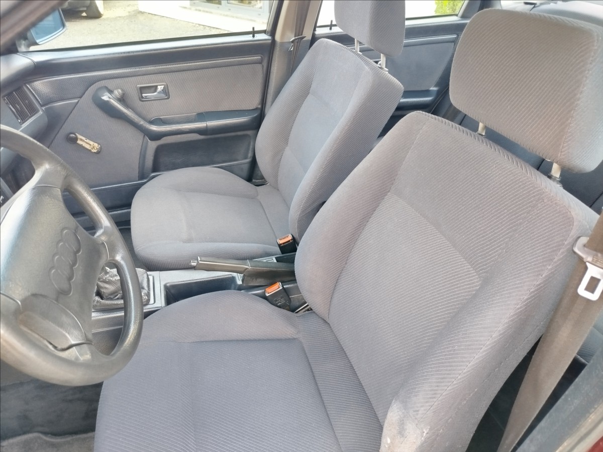 Audi 80