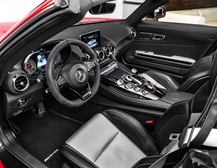 Mercedes-Benz AMG GT 16