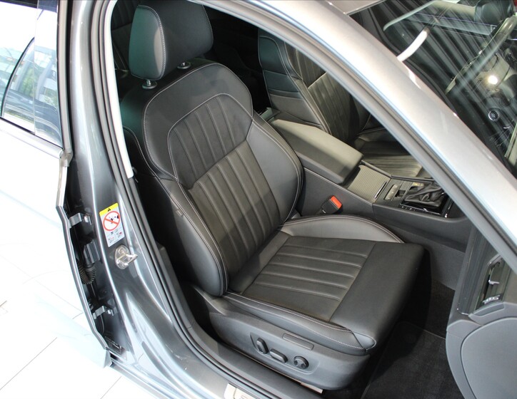 Škoda Superb 20