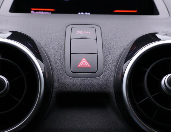 Audi S1 27