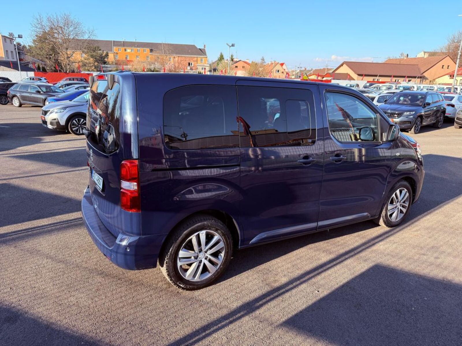 Peugeot Traveller 7