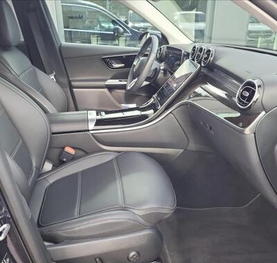 Mercedes-Benz GLC 12