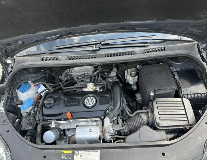 Volkswagen Golf Plus 11