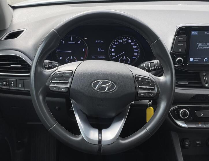 Hyundai i30 8