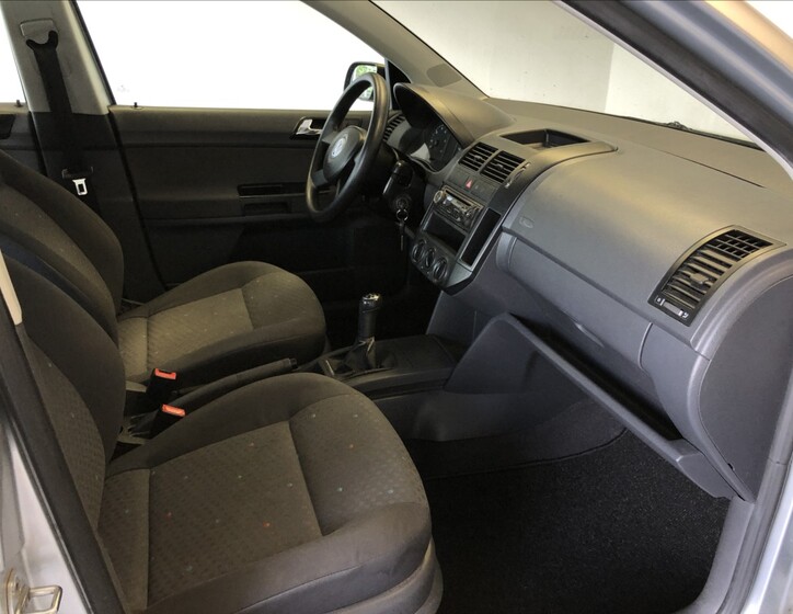 Volkswagen Polo 12