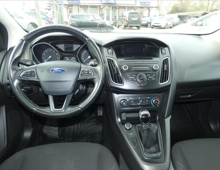Ford Focus 7