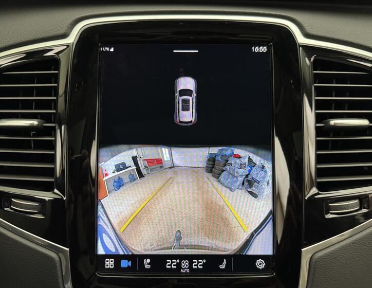 Volvo XC90 24