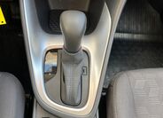 Toyota Yaris 24