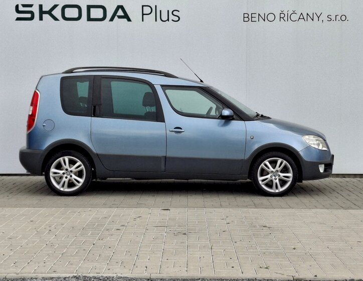 Škoda Roomster 24