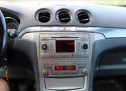 Ford Galaxy 16