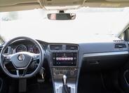 Volkswagen Golf 29