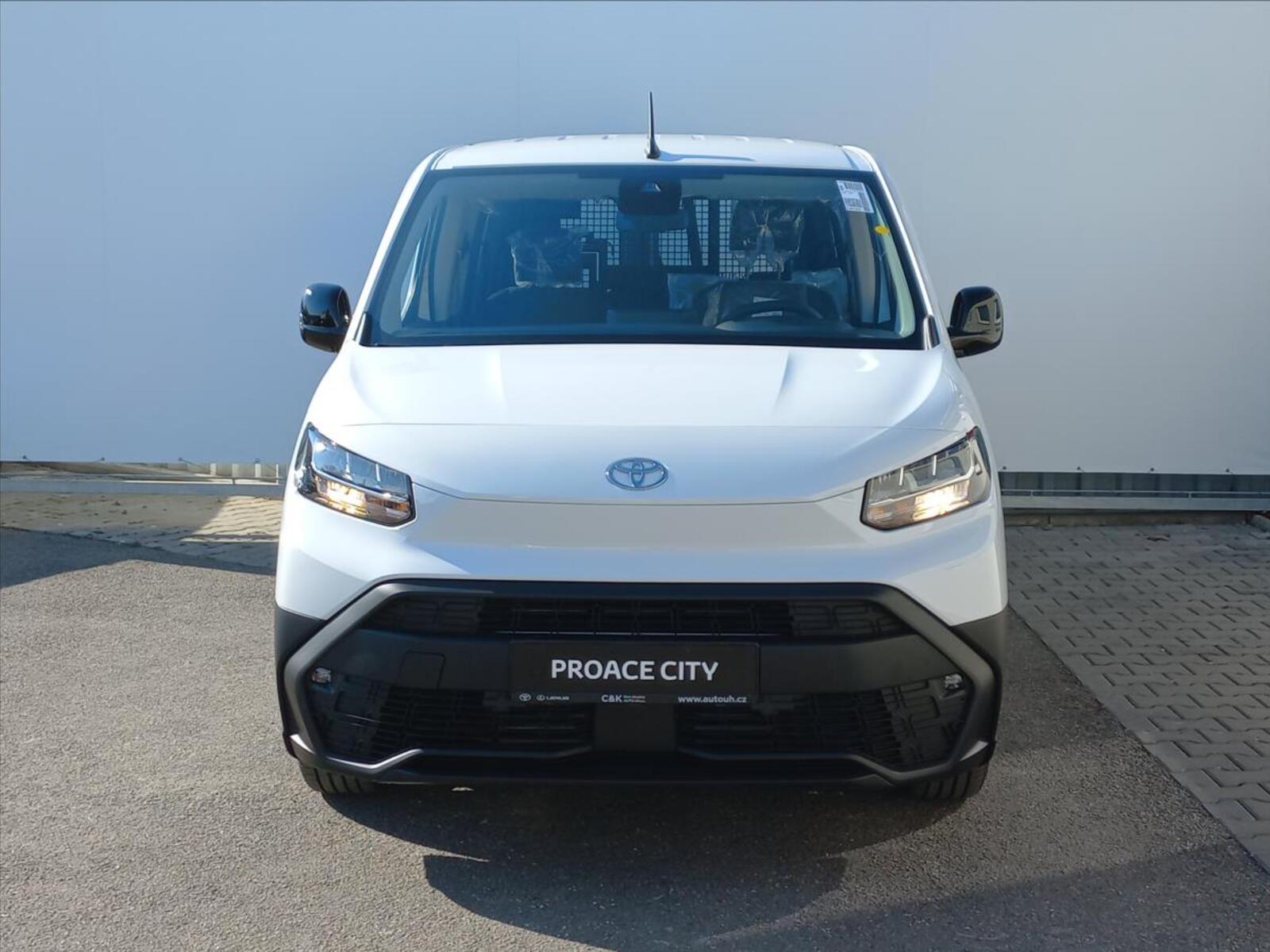 Toyota ProAce City 4