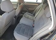 Volkswagen Golf 26