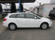 Opel Astra 8