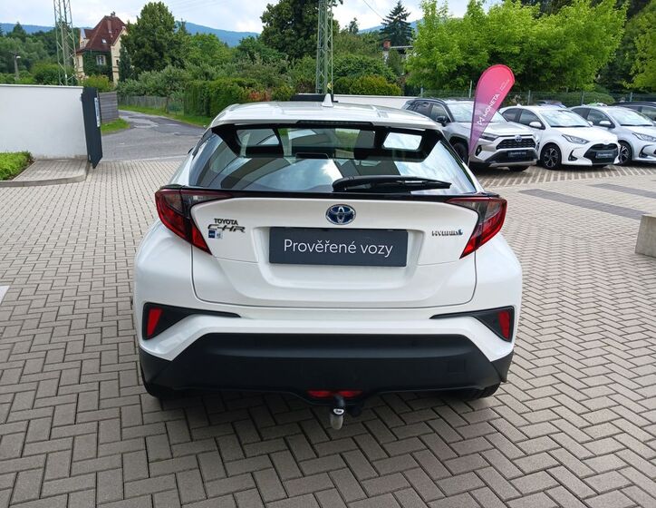 Toyota C-HR 5