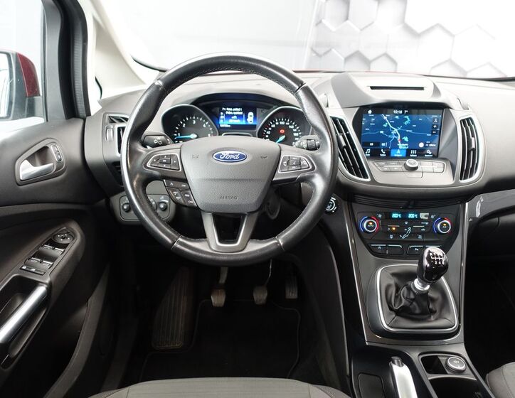Ford Grand C-MAX 8