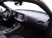 Dodge Challenger 31