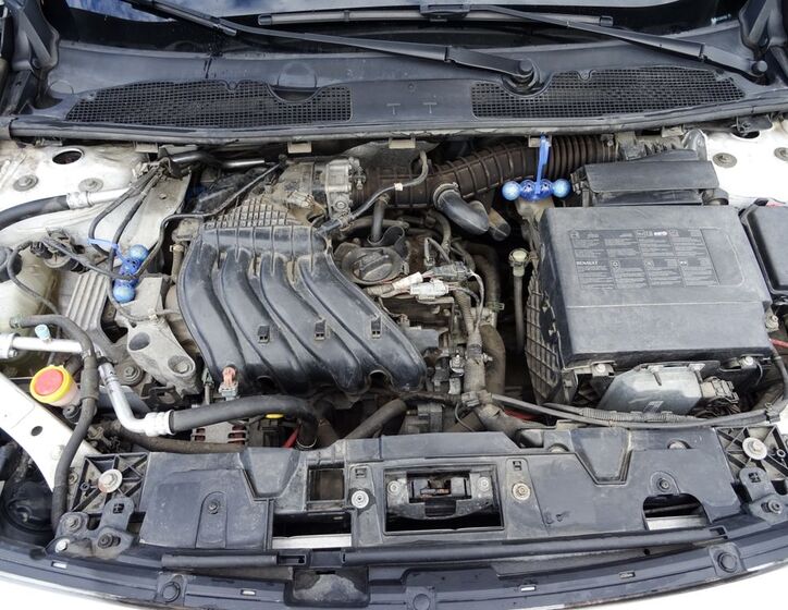 Renault Fluence 21