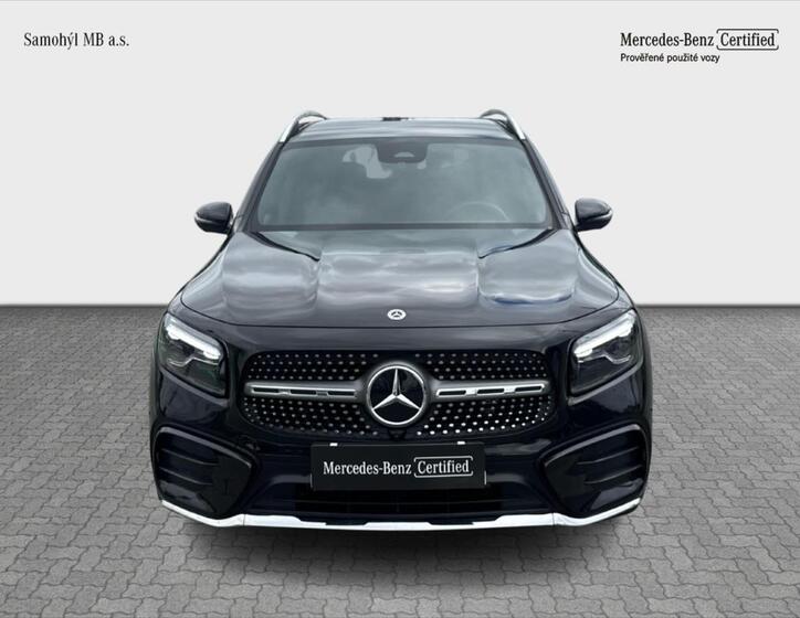 Mercedes-Benz GLB 8