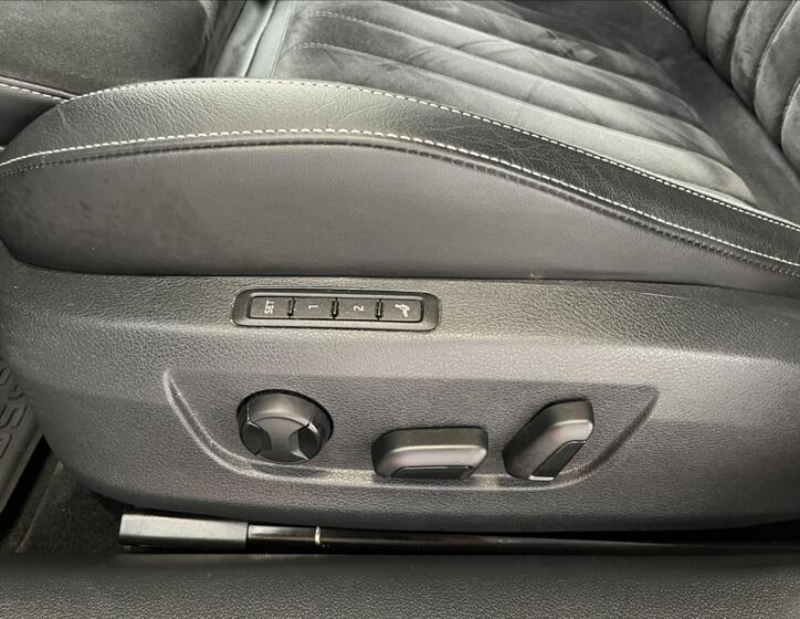 Škoda Superb 21
