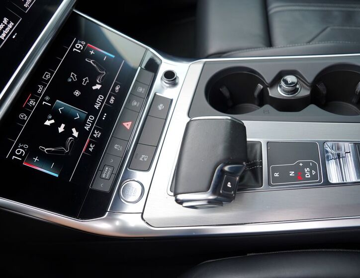 Audi A6 41