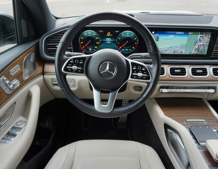 Mercedes-Benz GLS 8