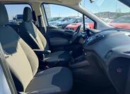 Ford Tourneo Courier 16