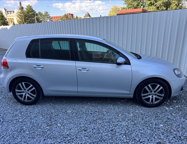 Volkswagen Golf 14