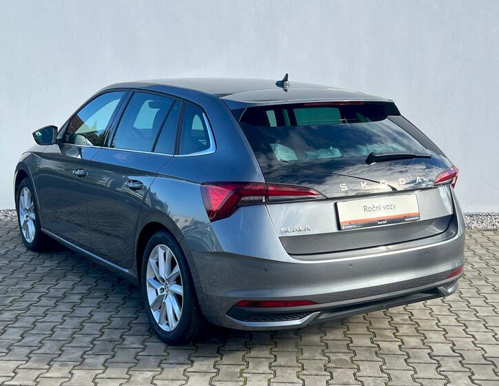 Škoda Scala 8