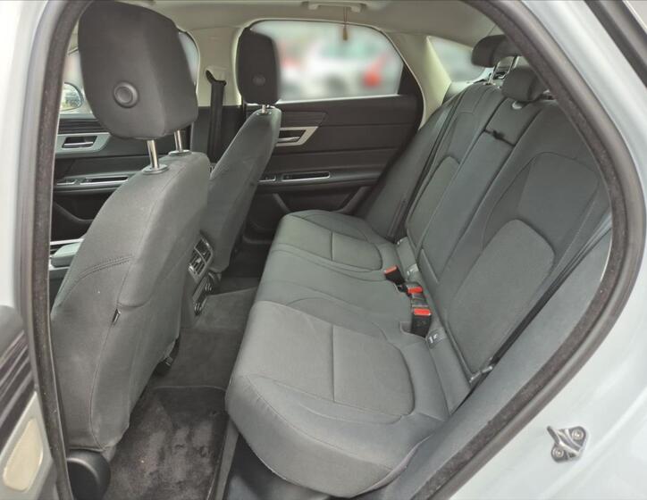 Jaguar XF 11