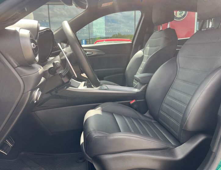 Alfa Romeo Tonale 6