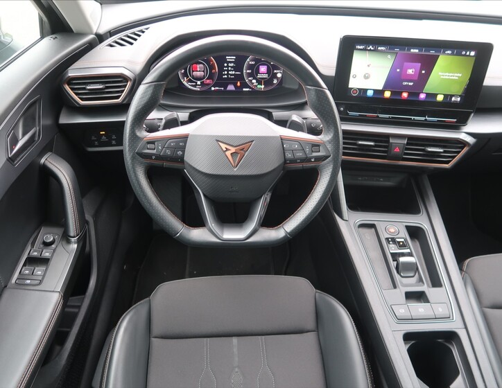 Cupra Formentor 5
