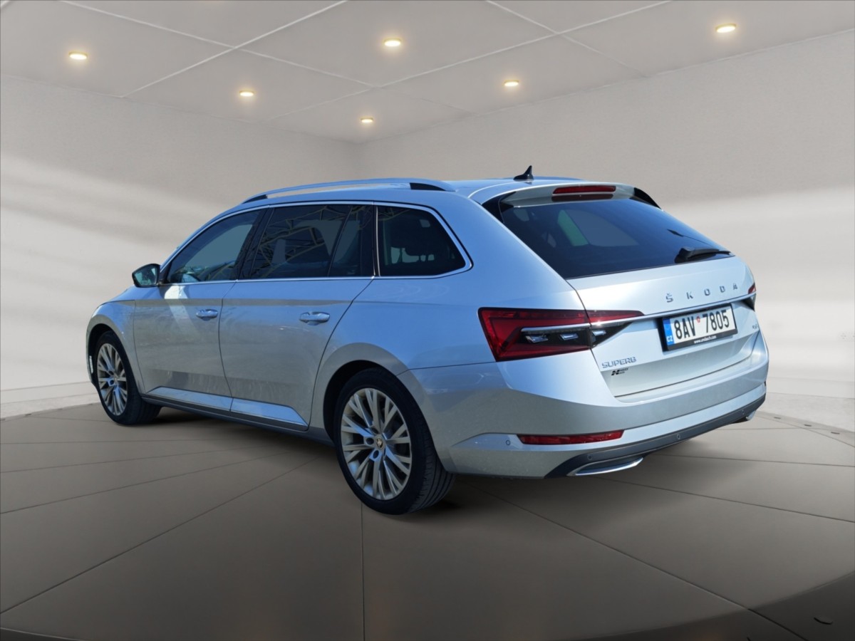 Škoda Superb