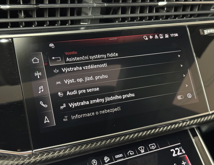 Audi RS Q8 37