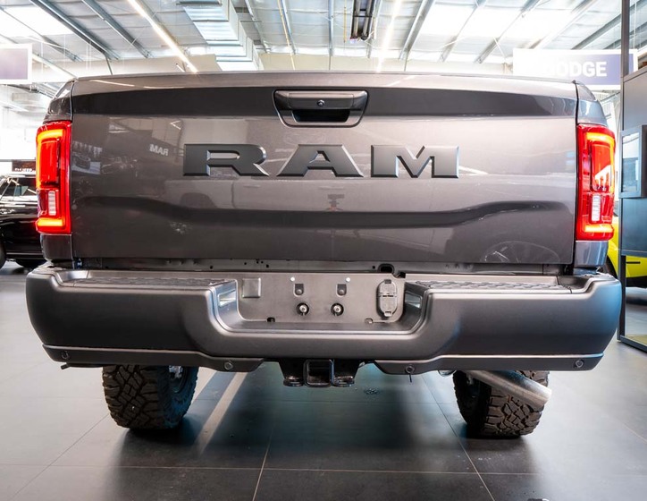 Dodge RAM 5