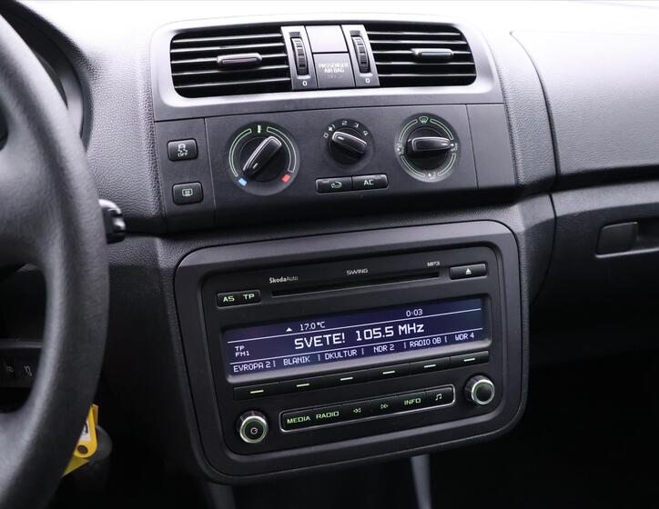 Škoda Roomster 22