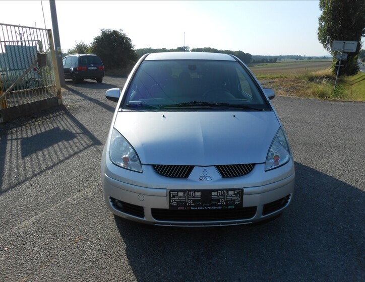 Mitsubishi Colt 3