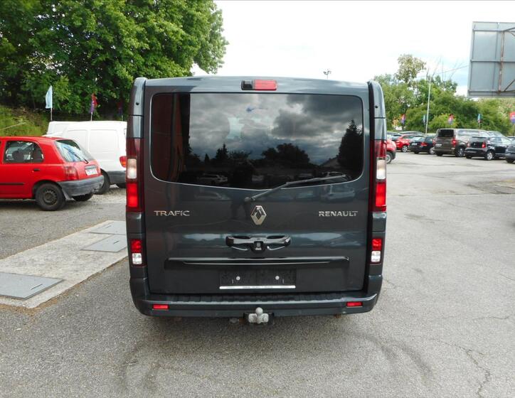 Renault Trafic 6