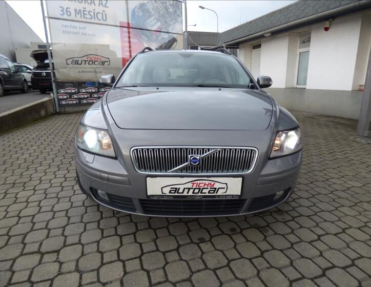 Volvo V50 8